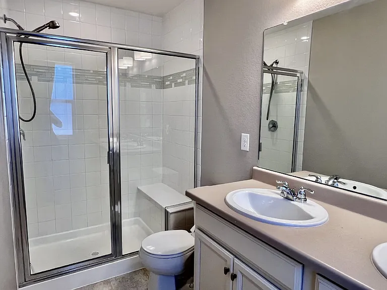 21783 E Radcliff Cir — Photo 24