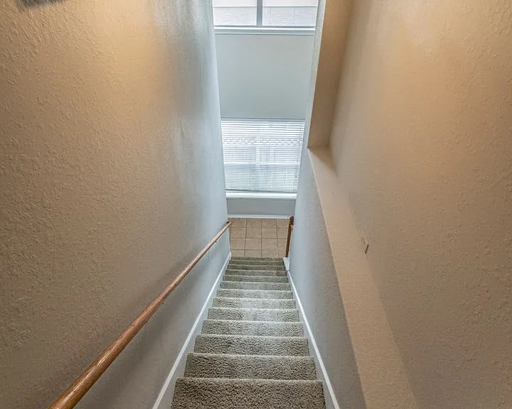 6729 Biscay Bay — Photo 2