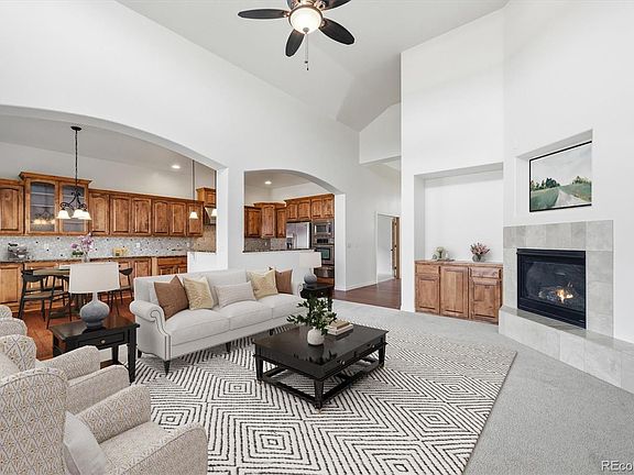 3rd image of 477 Rifle Way