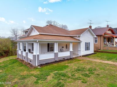 600 W 1st Ave, Lenoir City, TN, 37771