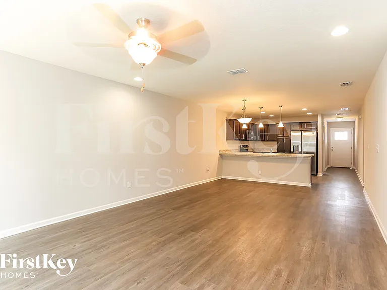 11385 Margarets Landing Pl — Photo 4