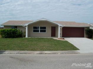 8935 Sterling Ln, Port Richey, FL 34668