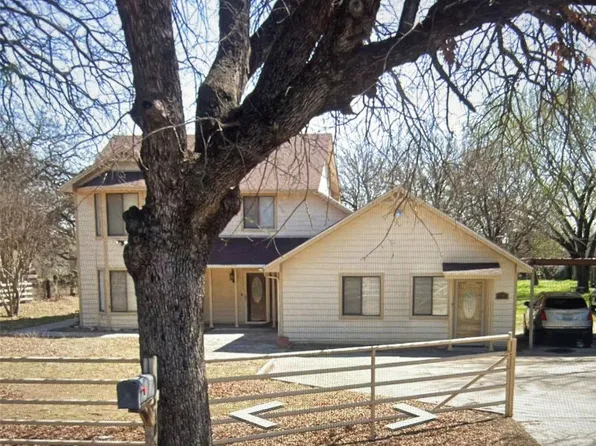 6105 Crawford Ln, Forest Hill, TX 76119