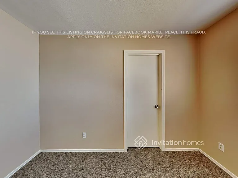 14572 N 154th Ave — Photo 13