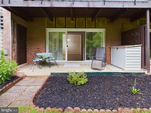 10029 Fair Woods Dr #149, Fairfax, VA 22030