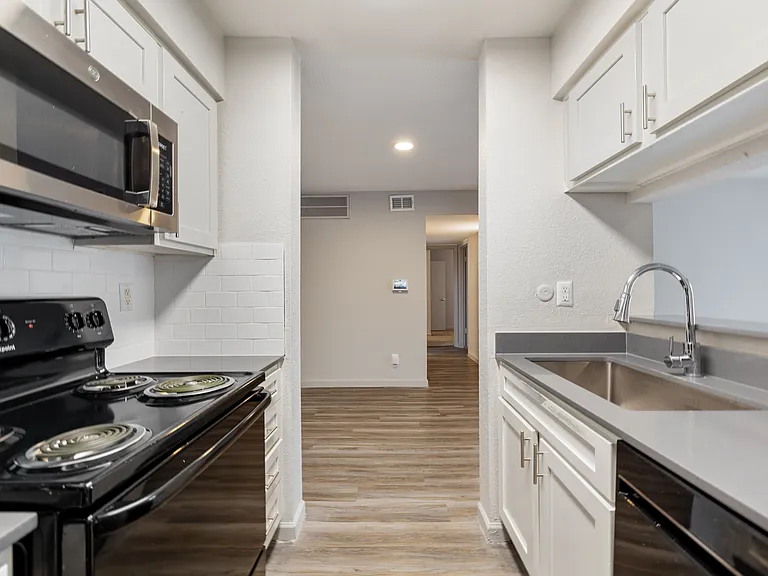 Urban Palms Apartment Homes — Photo 14