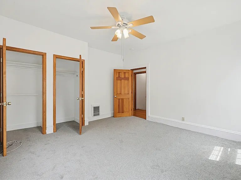 36-38 Albion St #2 — Photo 9