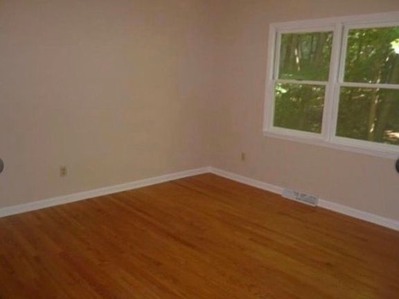 5th image of 516 Vincellette St #5A