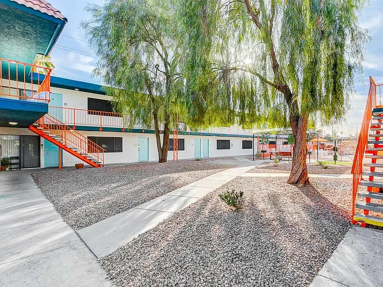 ATMO Bruce | Apartments For Rent in Las Vegas, Nevada