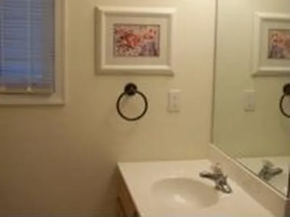 222 E Denver Ave #222, Wildwood Crest, NJ 08260