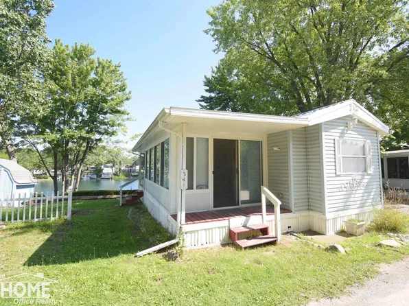 10001 E Goodall Rd Unit 341, Durand, MI 48429