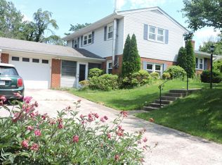 1701 Warner Ave, Mc Lean, VA 22101