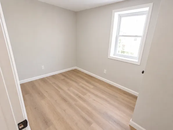6 N Straight St #9, Paterson, NJ 07522