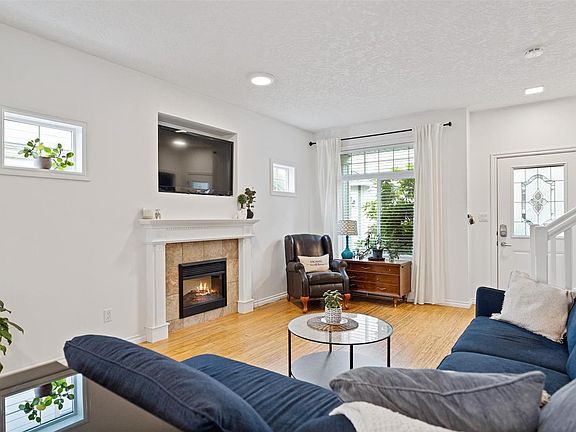 4th image of 2600 Peatt Rd #106
