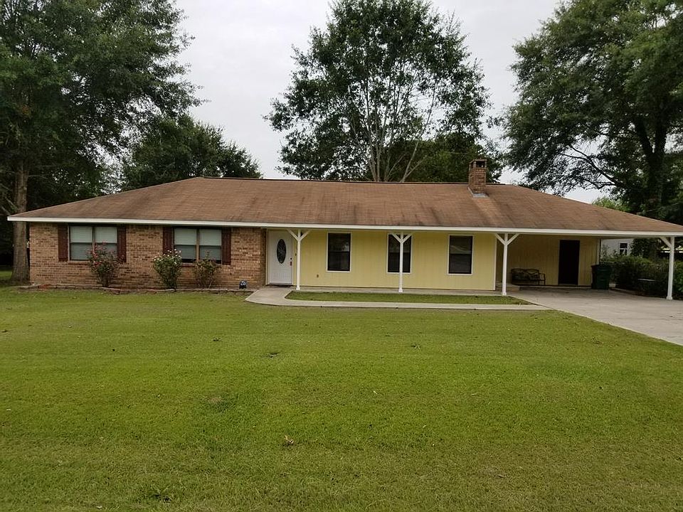 1st image of 105 Greenwood Dr