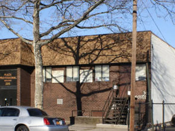 2215 Hendrickson St, Brooklyn, NY 11234
