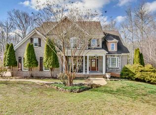 111 Hunt Cliff Ct, Easley, SC 29642