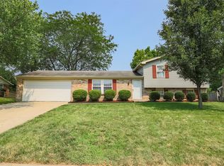 120 Sesame St, Springboro, OH 45066