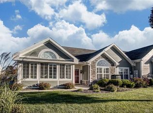 162 Abbey Dr, Springboro, OH 45066