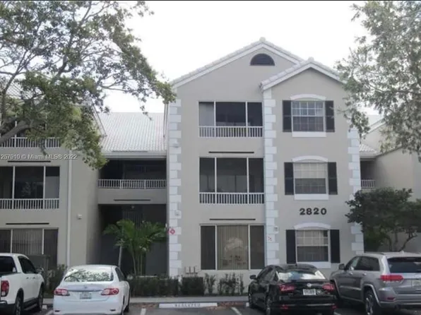 2820 Oakland Forest Dr #304, Fort Lauderdale, FL 33309