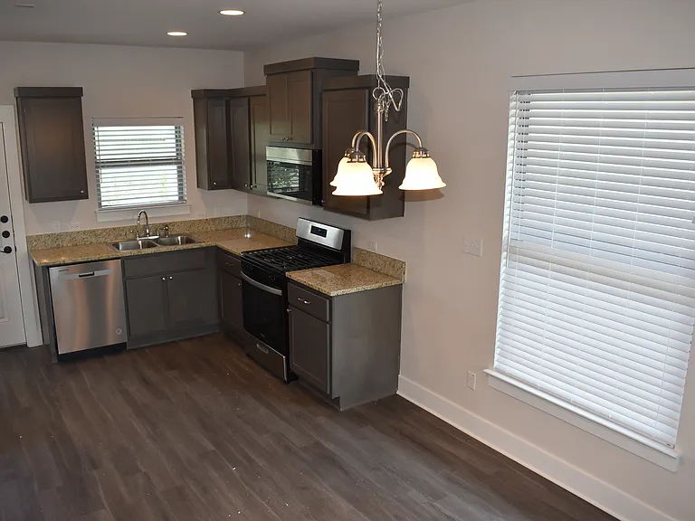 Windermere Parke Garden Villas — Photo 56