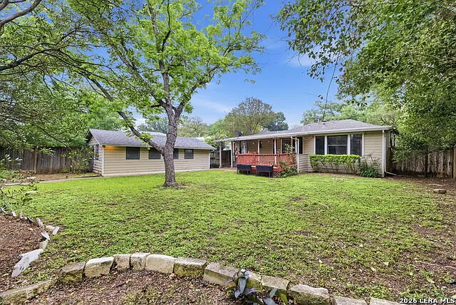 261 E Oakview Pl — Photo 28