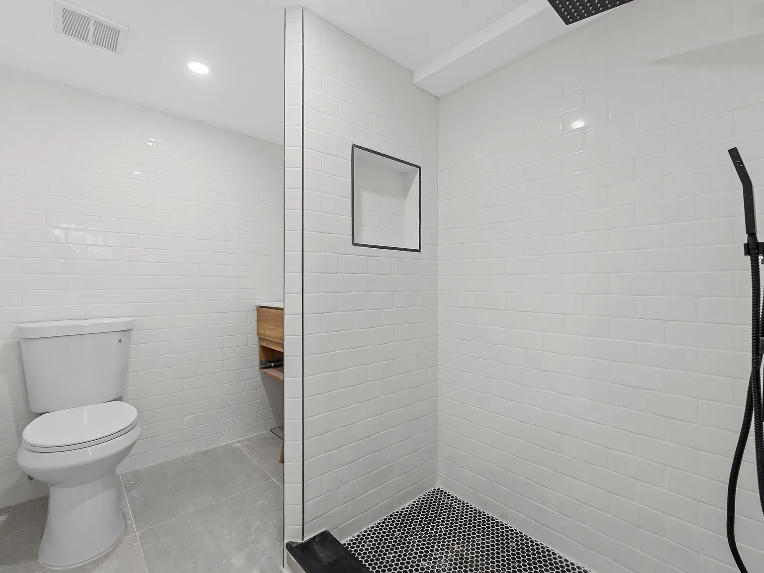 1 bed, $1,800 — Photo 4