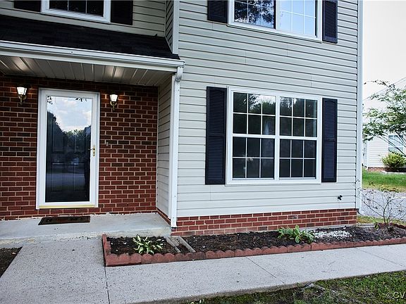 4th image of 3513 Evergreen Oak Ct