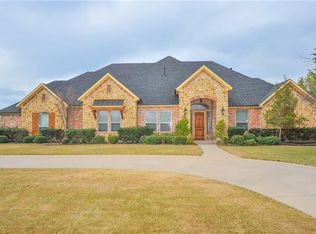 1433 Plum Creek Dr, Midlothian, TX 76065