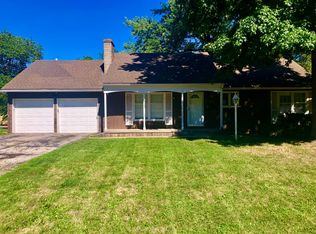 8301 Floyd St, Overland Park, KS 66212