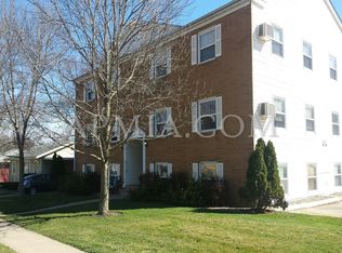 875 26th St APT N4, Marion, IA 52302