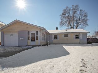 253 Tower Ln, Elk Grove Village, IL 60007