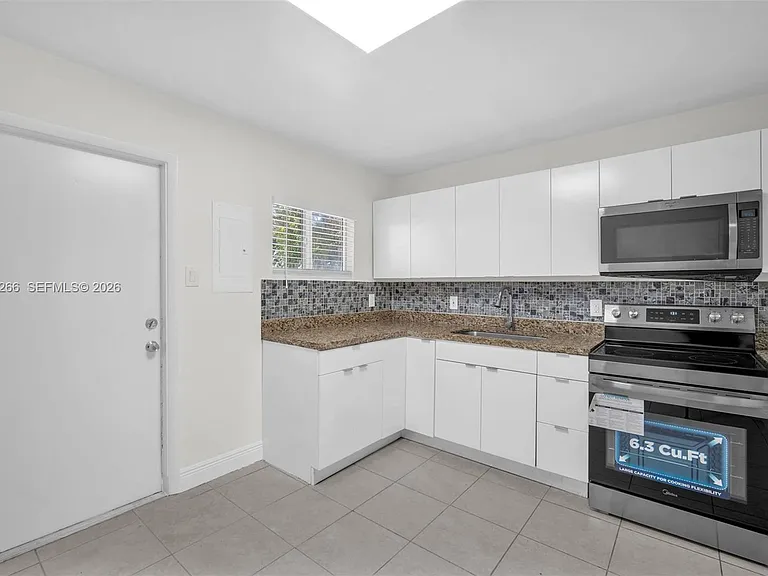 1550 NE 131st Ln #1550 — Photo 18