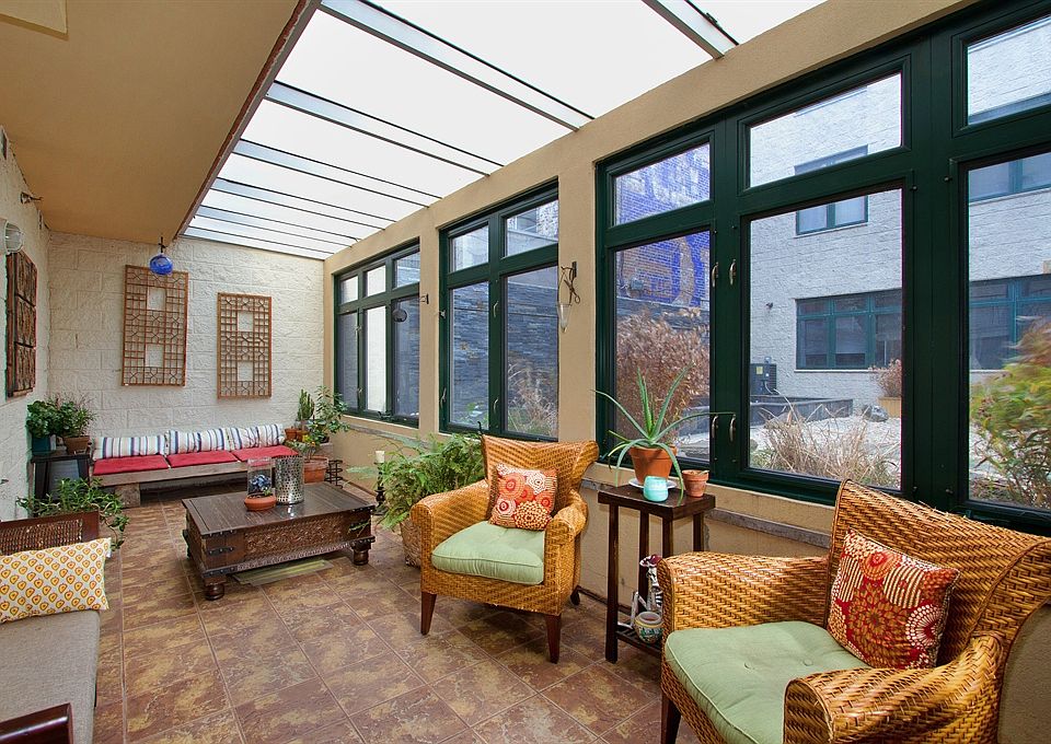 1st image of 35 Underhill Ave #B1g