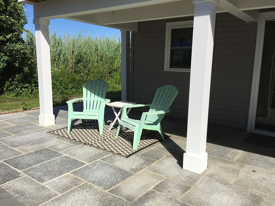 Private patio