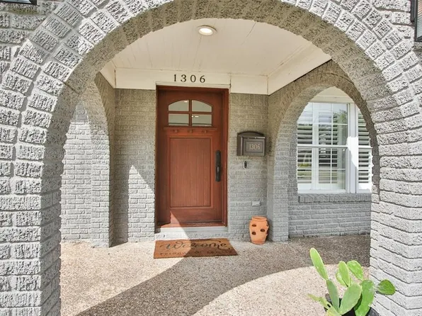 1306 Pearson St, Houston, TX 77023