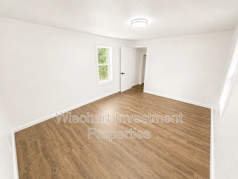620 W Wayne St — Photo 10
