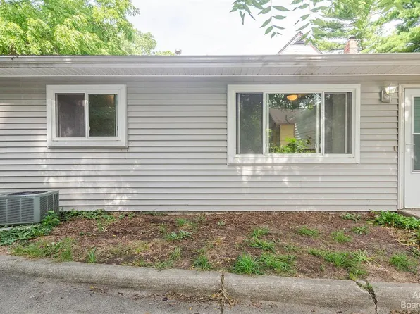 1923 Dexter Ave, Ann Arbor, MI 48103