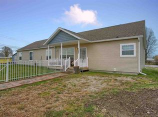 7352 Stier Dr, Algonac, MI 48001