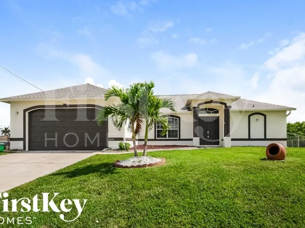 530 NE 15th Ter, Cape Coral, FL 33909