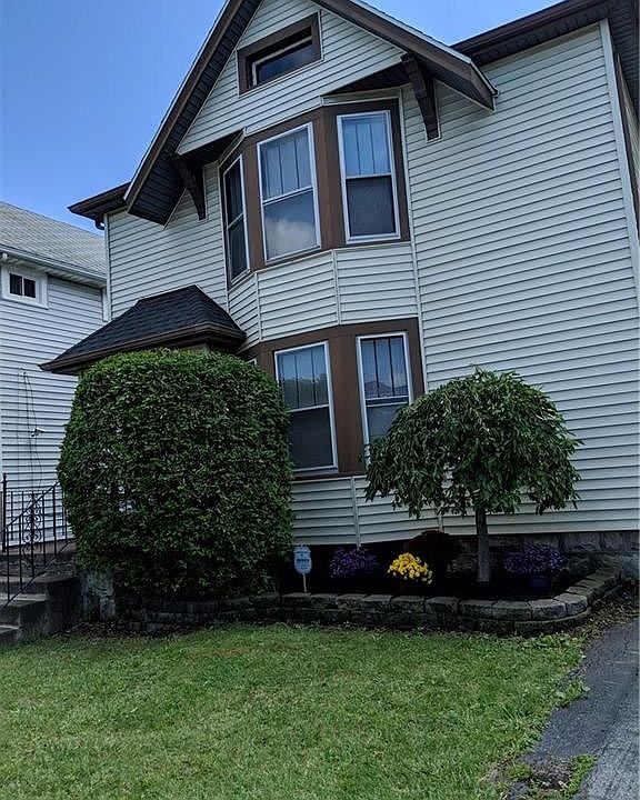 1st image of 30 Avery Ave