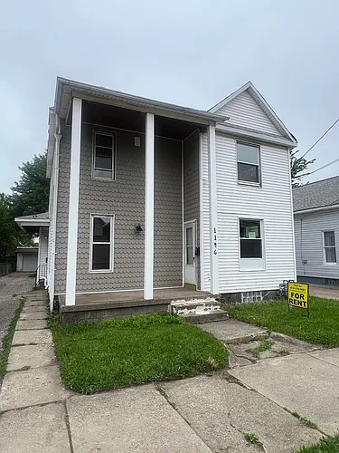 1146 E 26th St Photo 1