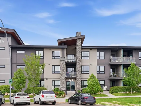 UNIT 216-223 Evergreen SQUARE, Saskatoon, SK S7S 1N1