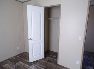 16023 Red Oak TRLR B, Channelview, TX 77530