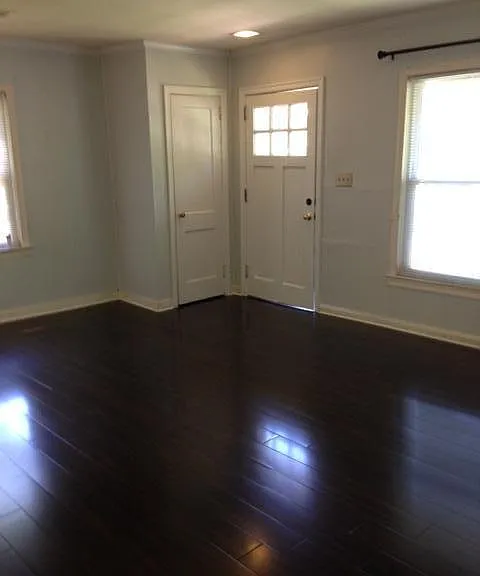 568 Alpine Way — Photo 3
