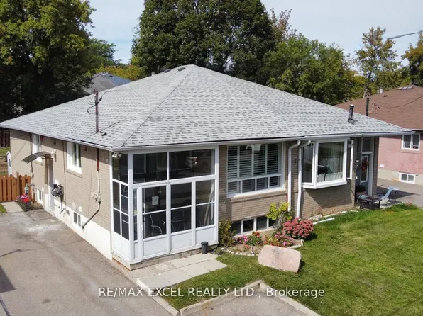 44 Lindsay Ave, Newmarket, ON L3Y 4N6