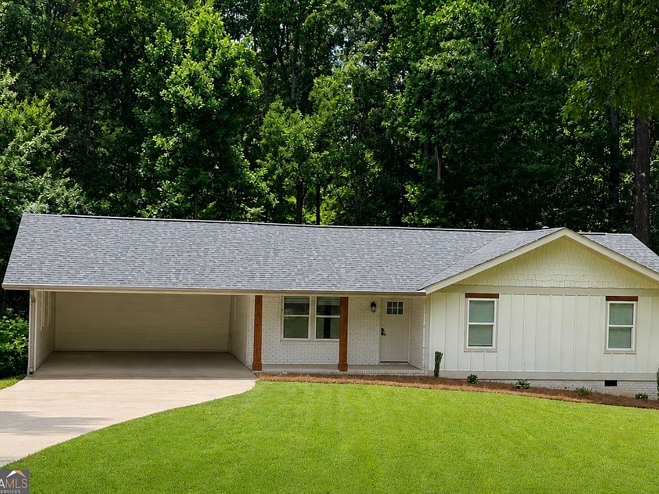 1st image of 2313 Fern Dr