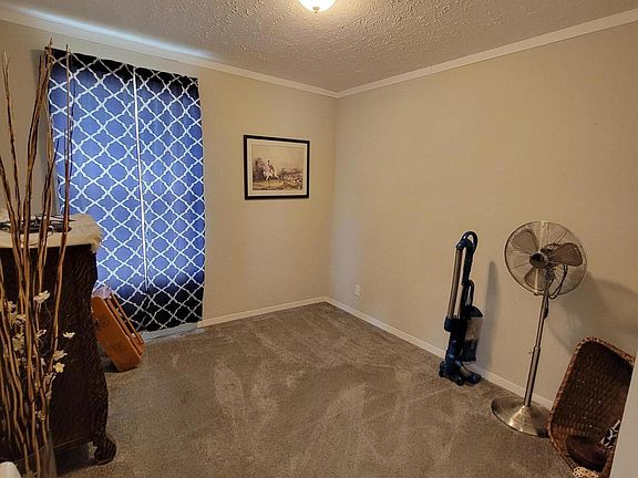 4th image of 2890 Willow Neave Rd