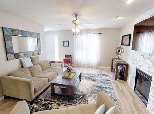 410 SW 48th St, Ankeny, IA 50023