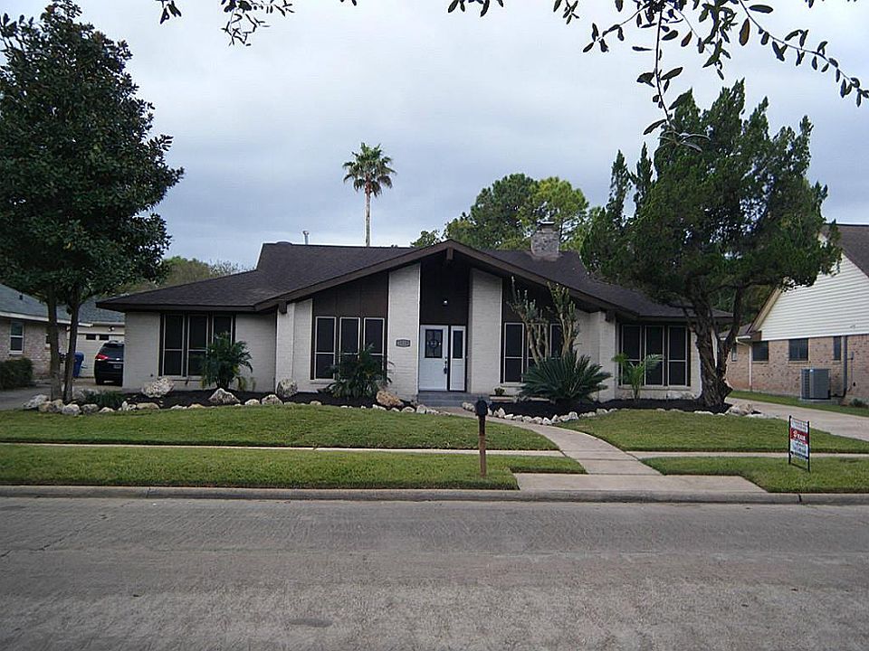 1st image of 3119 Peach Tree Ln